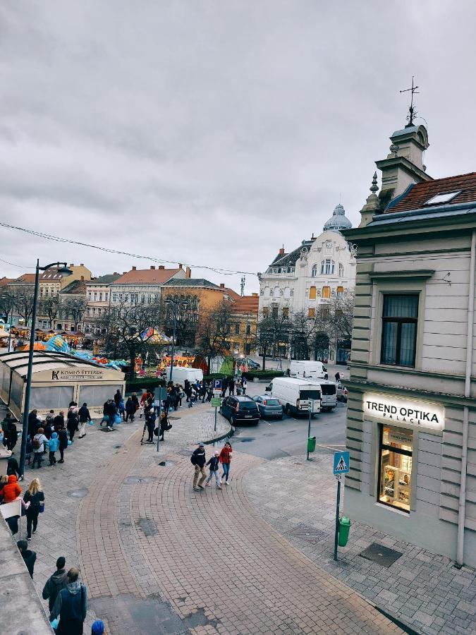 Square 16 Apartman - Absolutely Central Location With Self Check In Szombathely Zewnętrze zdjęcie